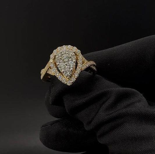 DIAMOND PEAR